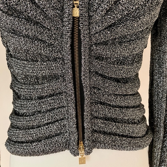 MISSONI SILVER & BLACK KNIT SWEATER - Picture 12 of 13